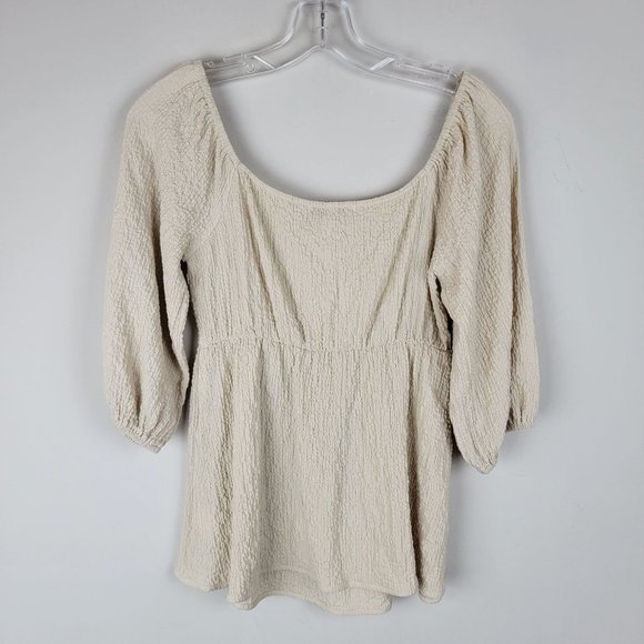 Gilli Cream Stretchy Textured Scoop Neck Puff Sleeves Pleated Relaxed Top Size S - Picture 2 of 5